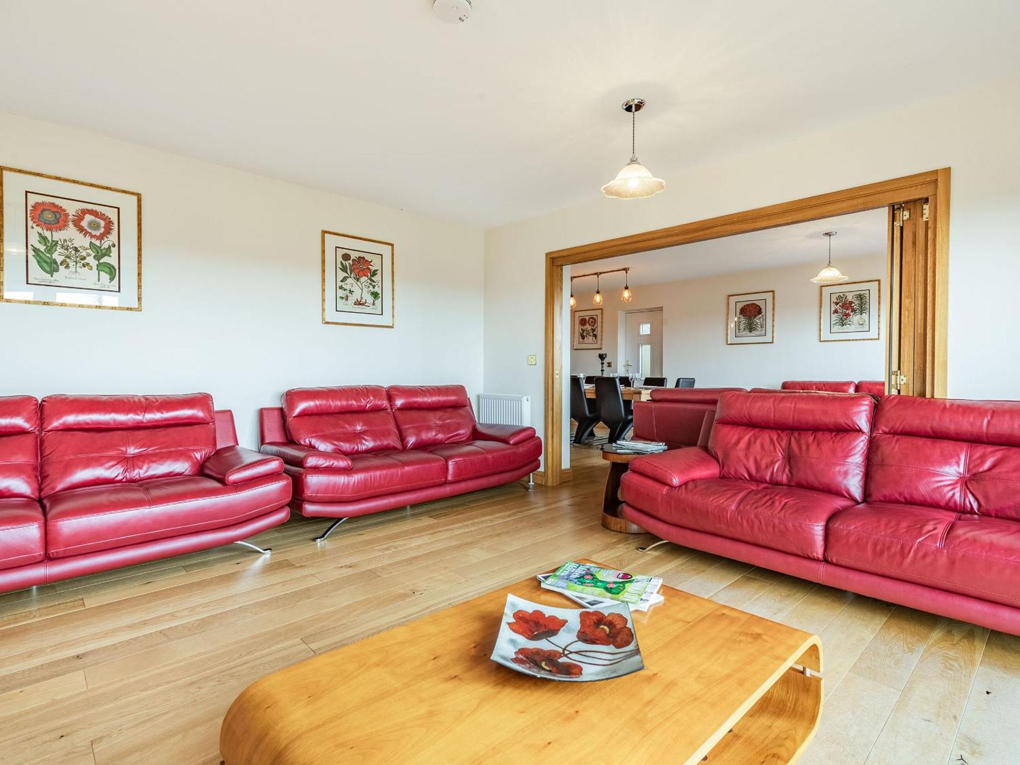 Paradise Cinderford Exterior photo